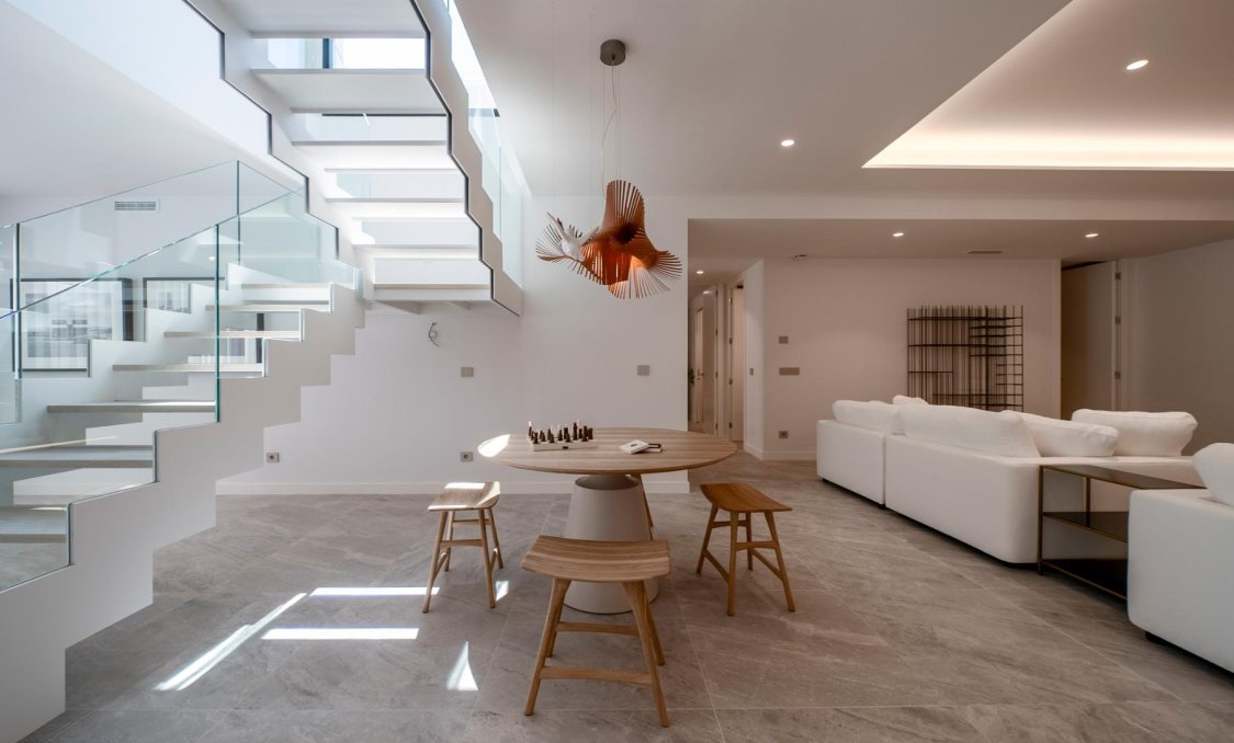 Obra nueva - villa -
