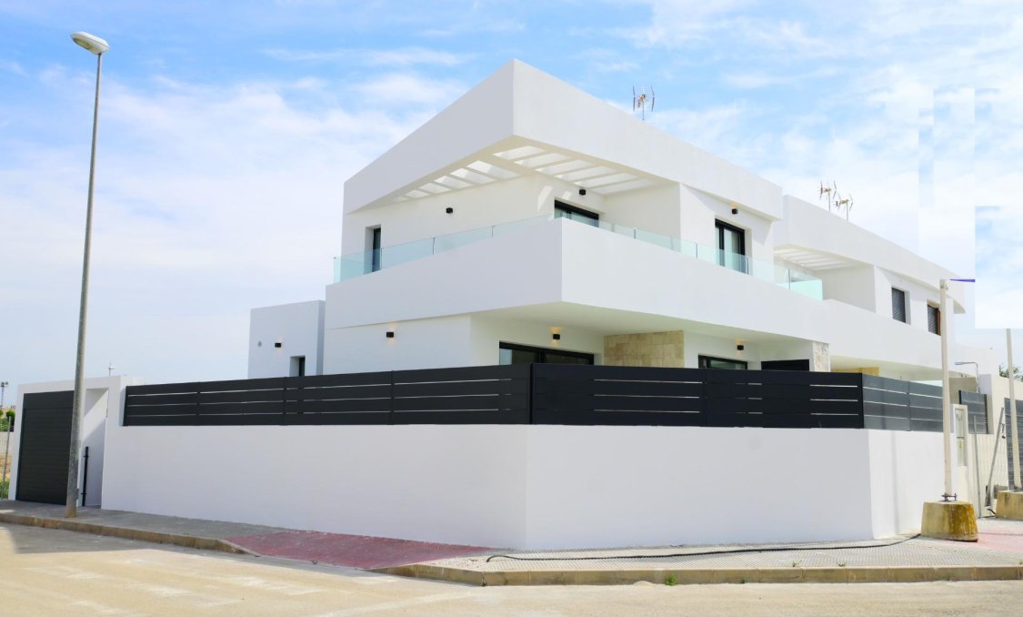 Nowy budynek - villa -
