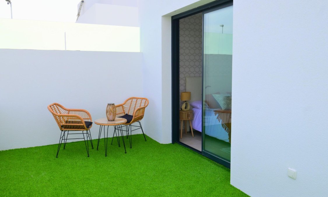 Nowy budynek - villa -
