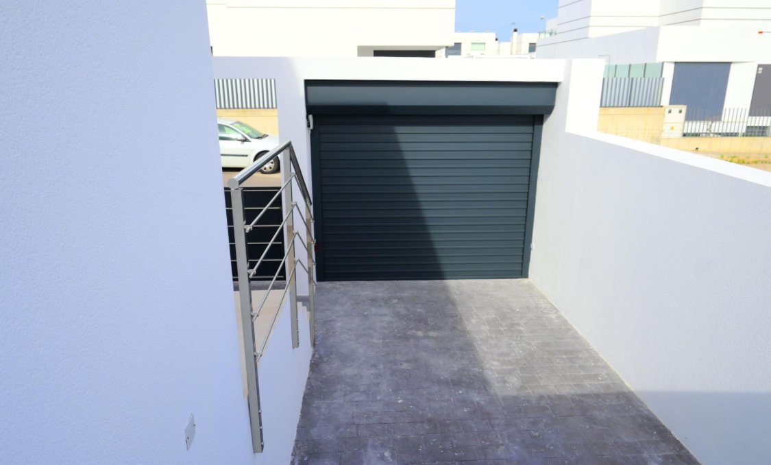 Nowy budynek - villa -
