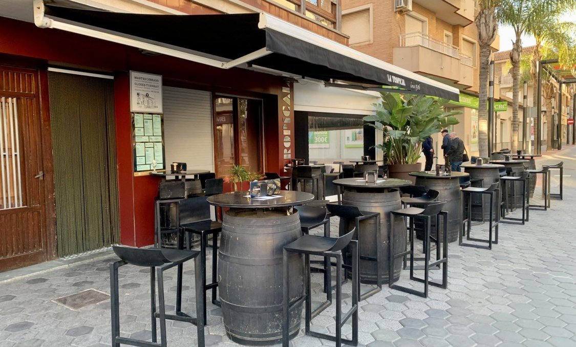 Nowy budynek - villa -
