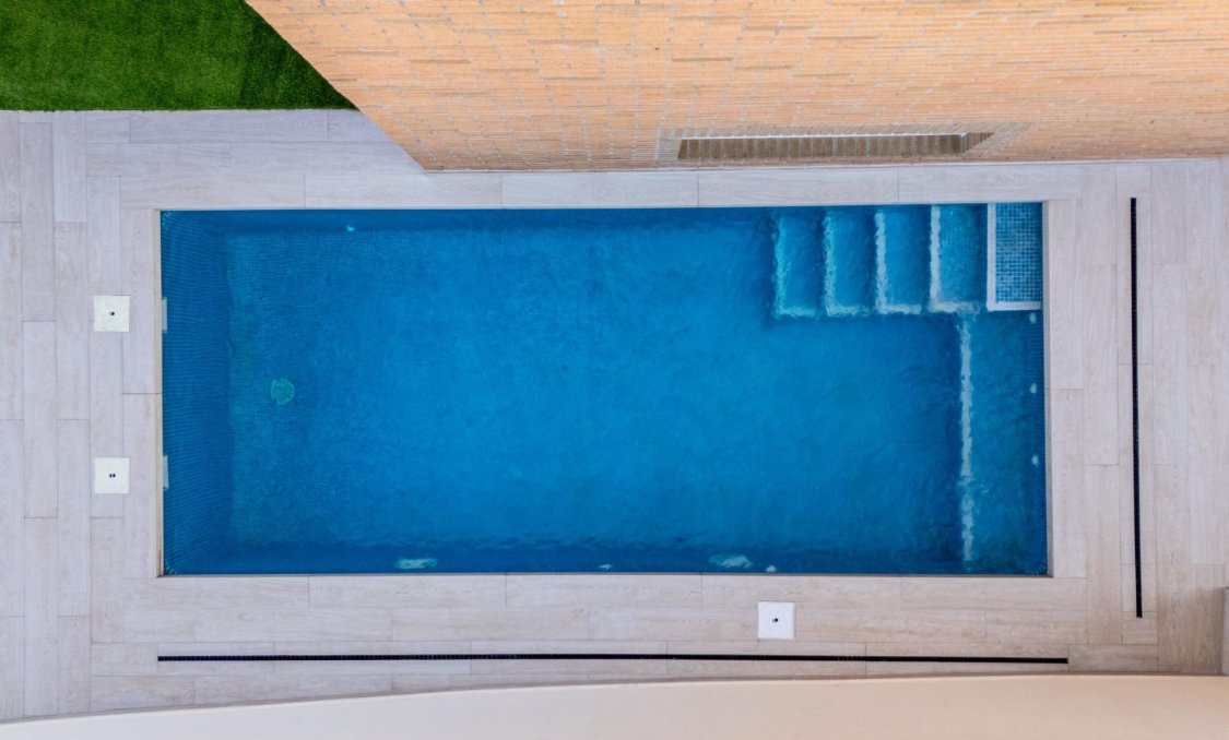 Nowy budynek - villa -
