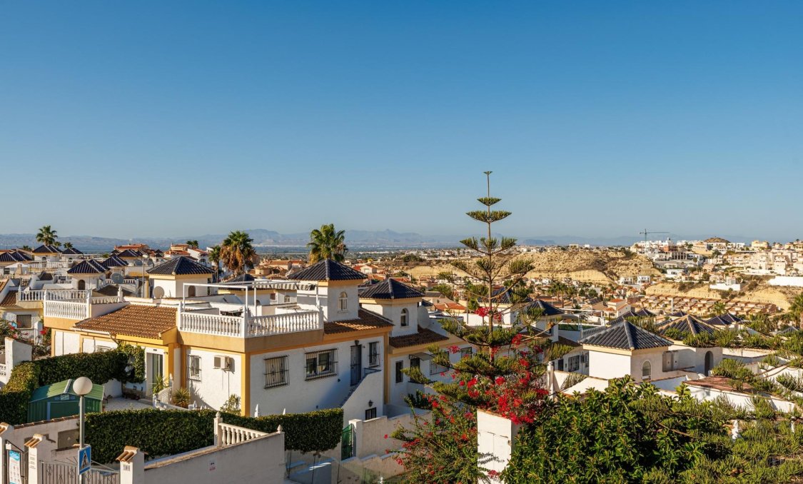 Nowy budynek - villa -
