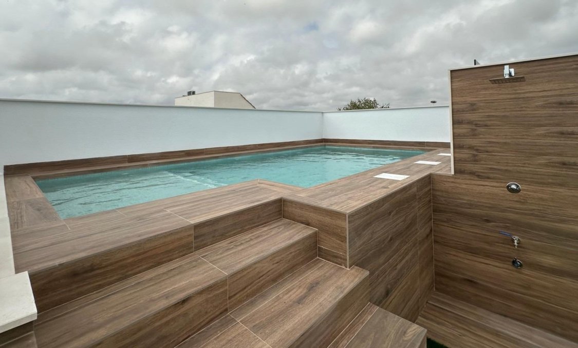 Obra nueva - Top Floor Bungalow -
