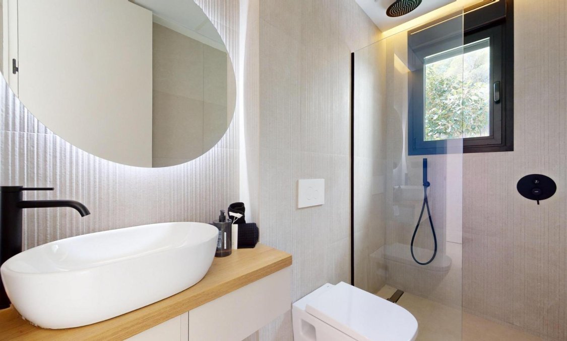 Obra nueva - villa -
