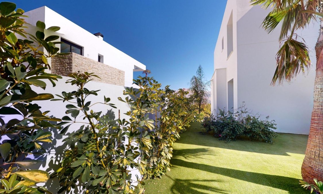 Obra nueva - villa -
