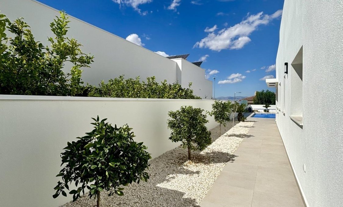 Nowy budynek - villa -
