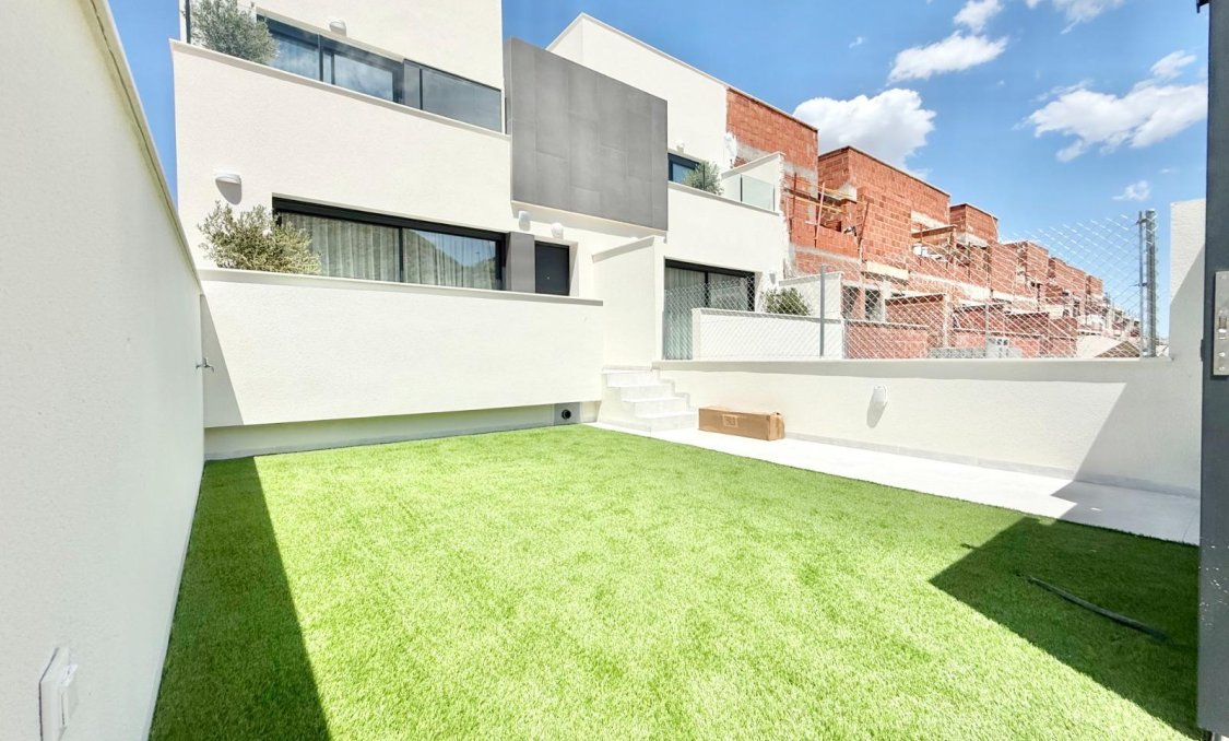 Obra nueva - town house -
