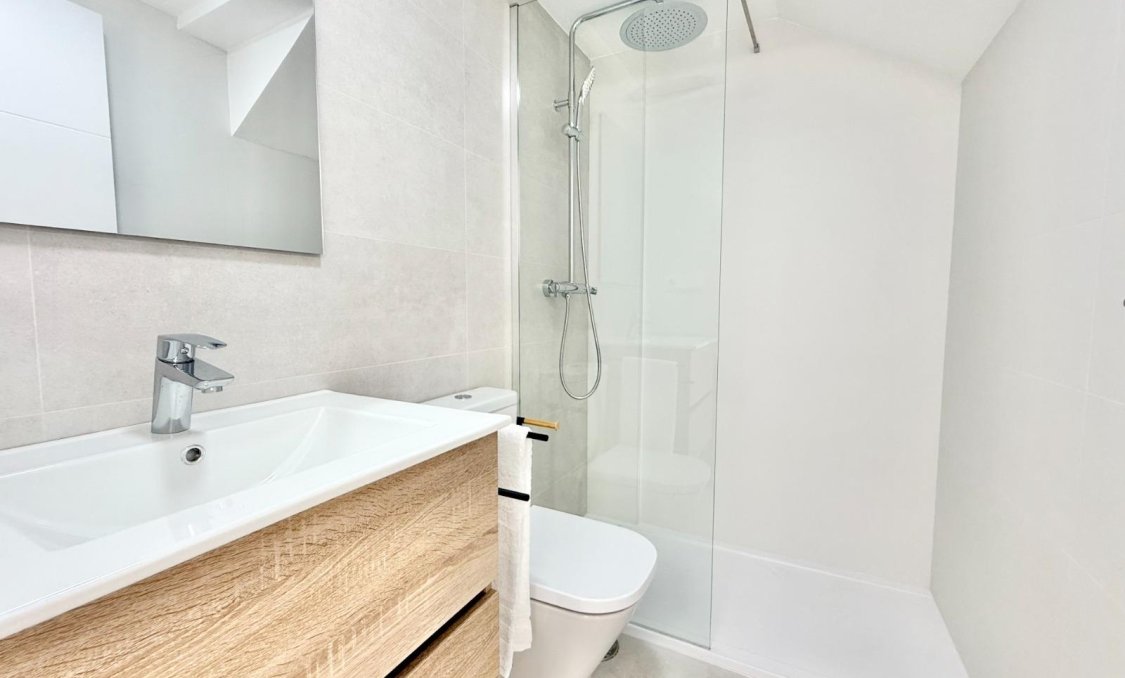 Obra nueva - town house -
