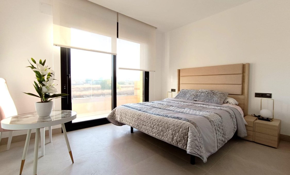 Obra nueva - villa -
