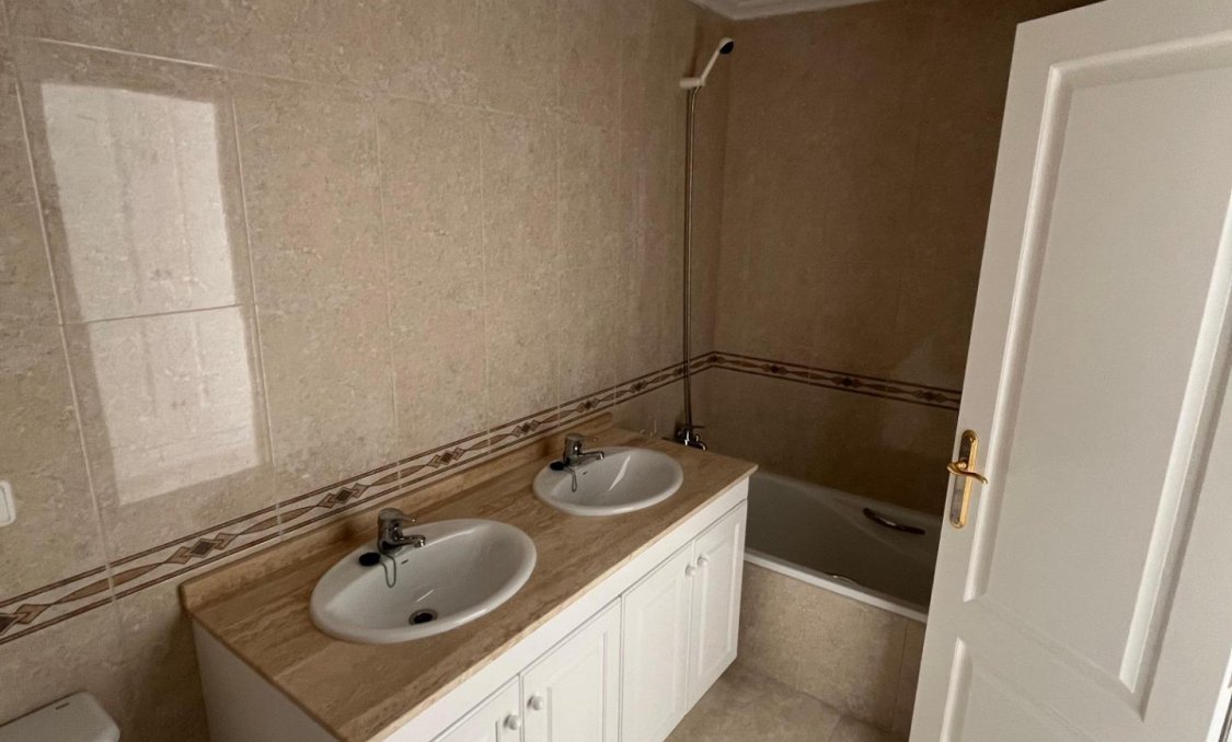 Nowy budynek - apartment -
