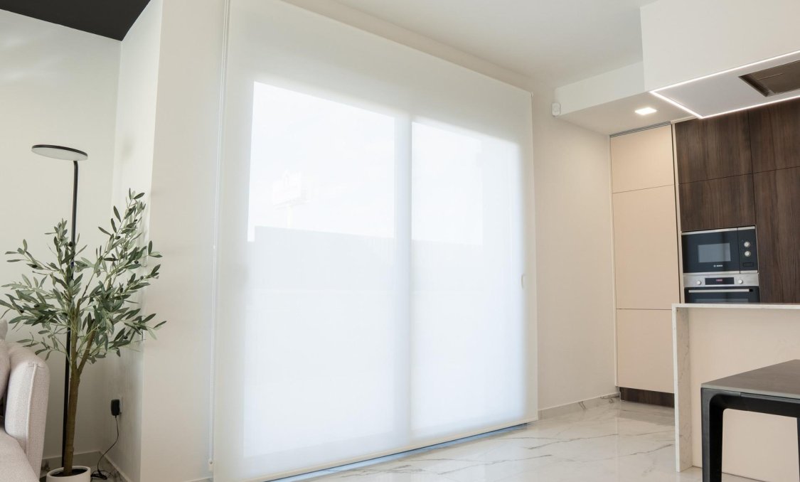 Obra nueva - villa -
