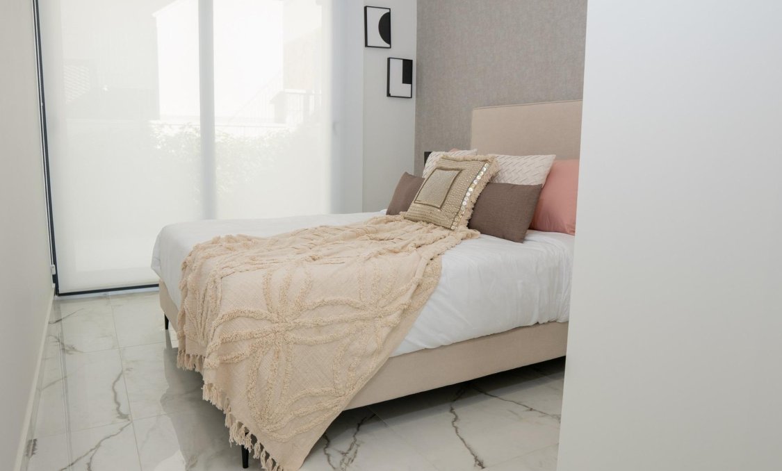 Obra nueva - villa -
