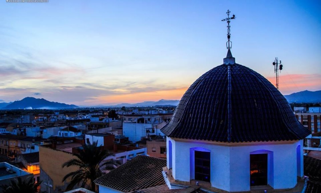 Nowy budynek - town house -
