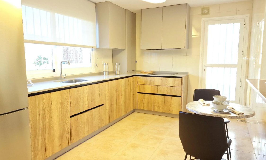 Nowy budynek - villa -
