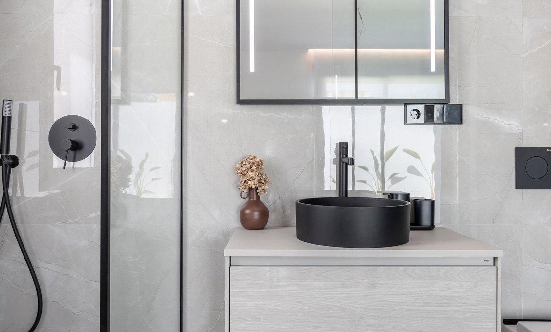 Nowy budynek - villa -
