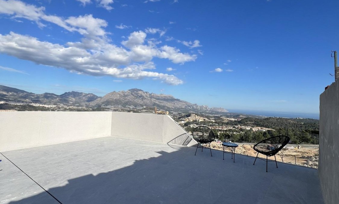 Obra nueva - villa -
