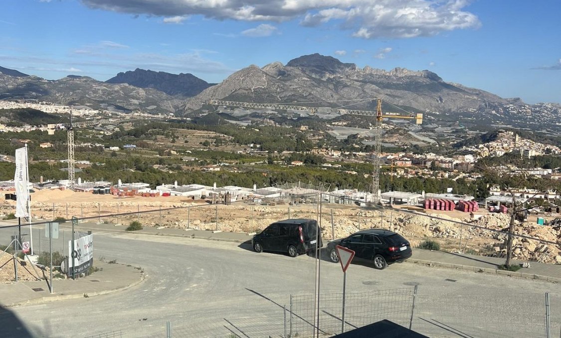 Obra nueva - villa -
