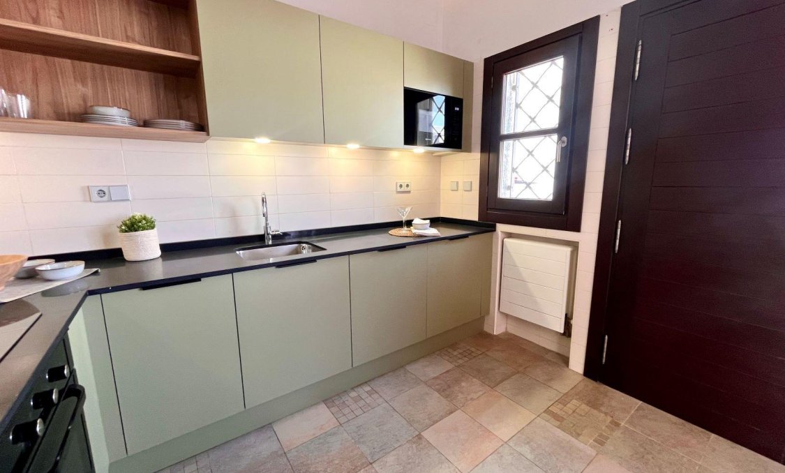 Nowy budynek - town house -
