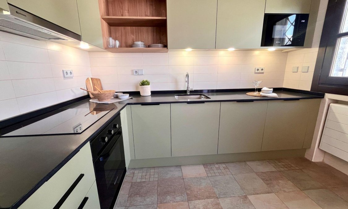 Nowy budynek - town house -
