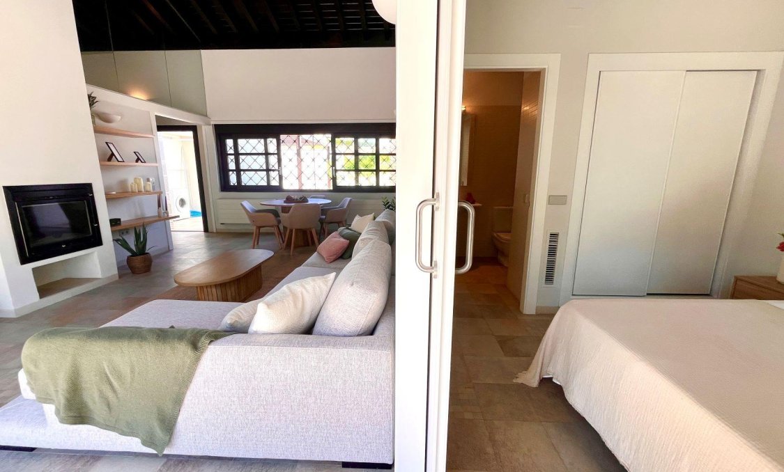 Nowy budynek - town house -
