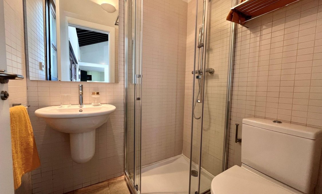 Nowy budynek - town house -
