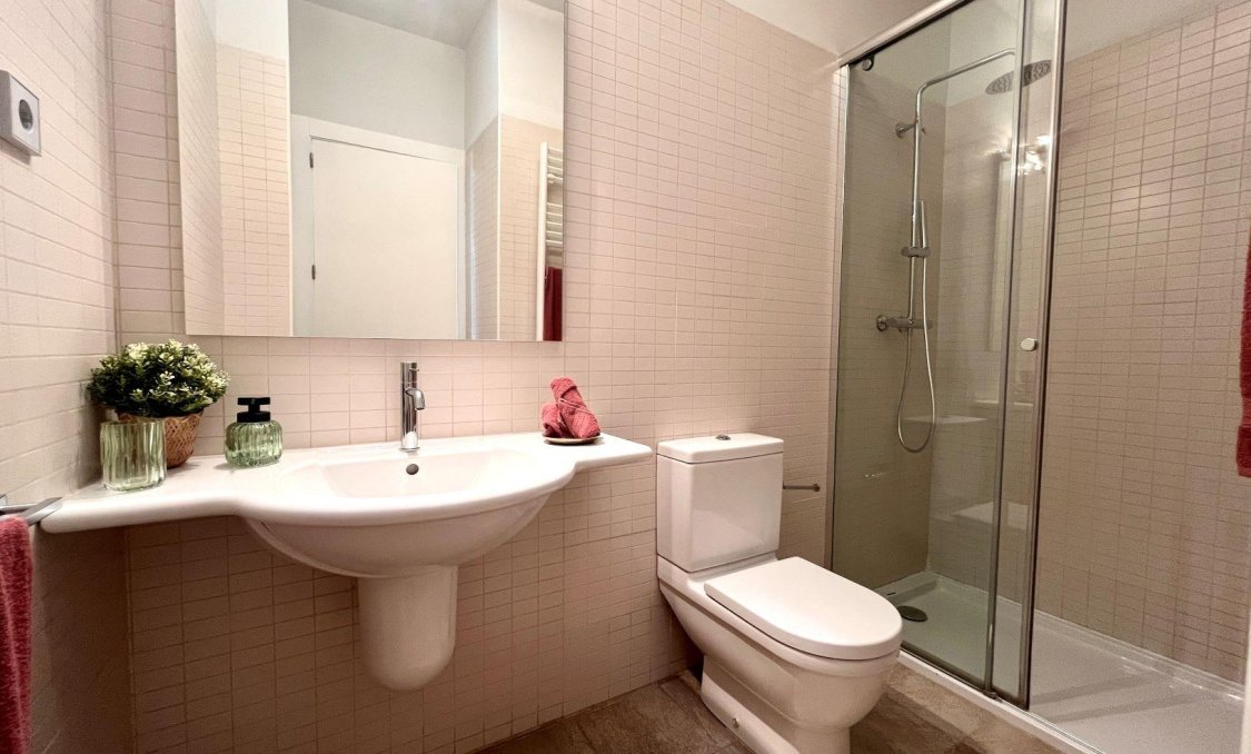 Nowy budynek - town house -
