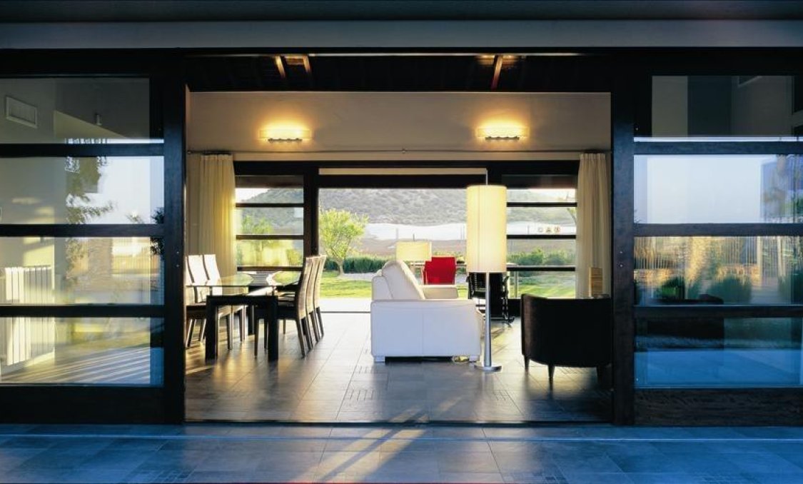 Obra nueva - villa -
