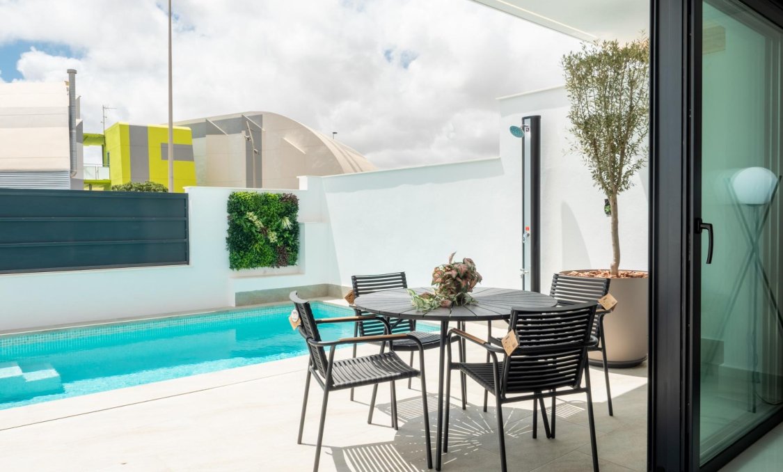 Nowy budynek - villa -
