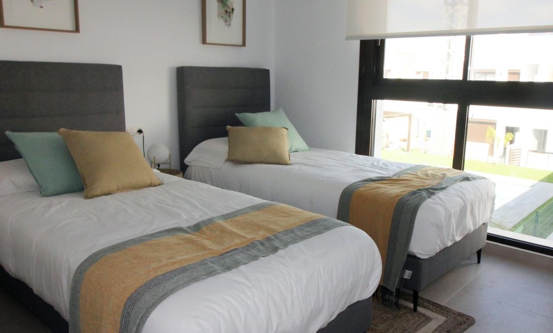 Nowy budynek - villa -
