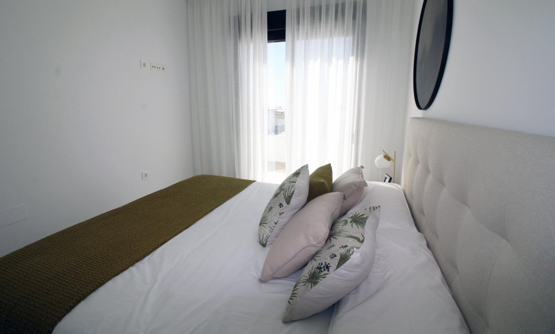 Nowy budynek - town house -
