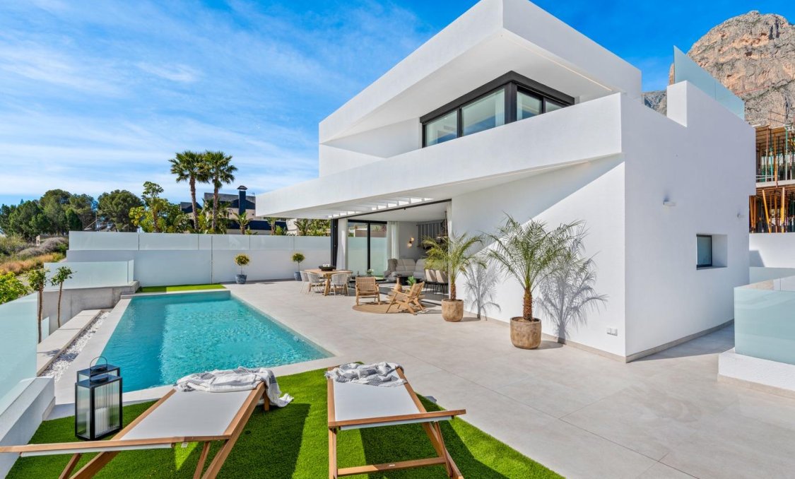 Nowy budynek - villa -
