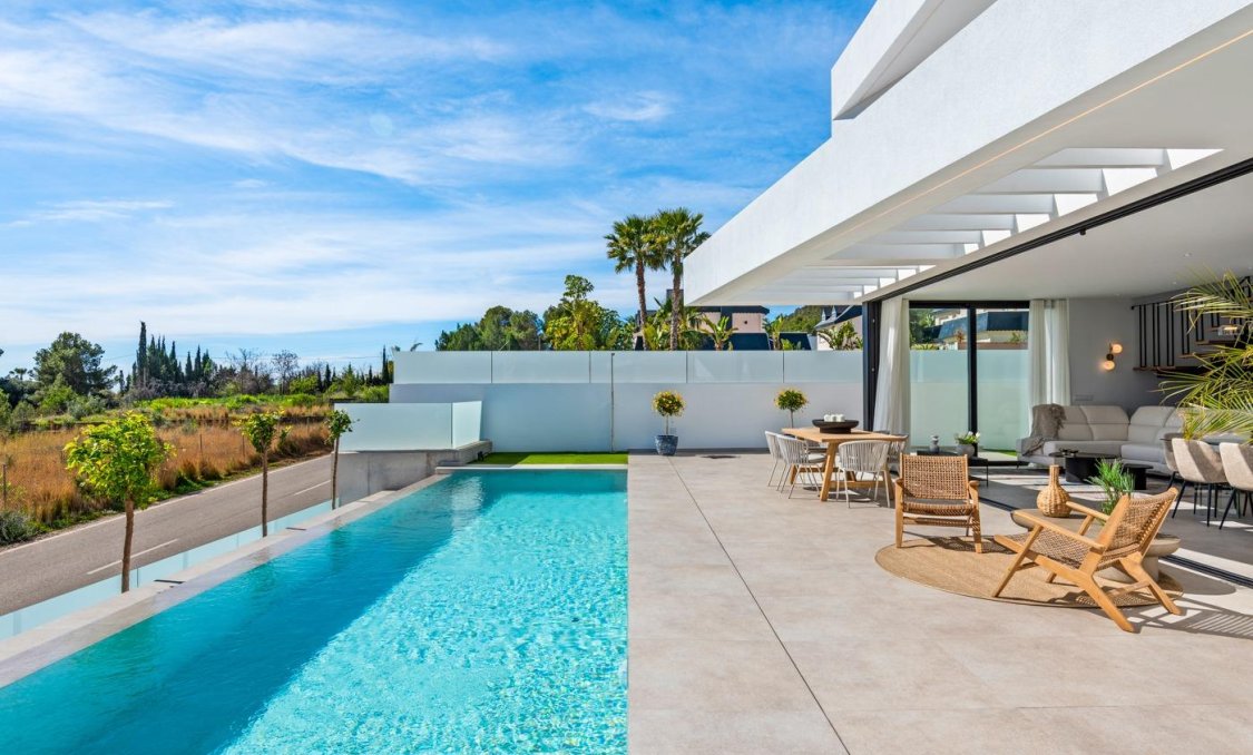 Nowy budynek - villa -
