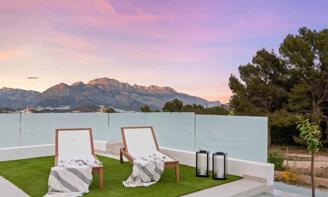 Nowy budynek - villa -
