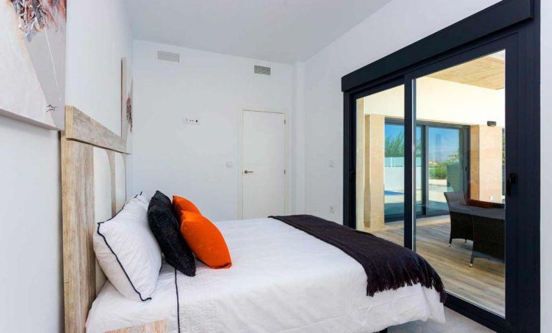 Nowy budynek - villa -
