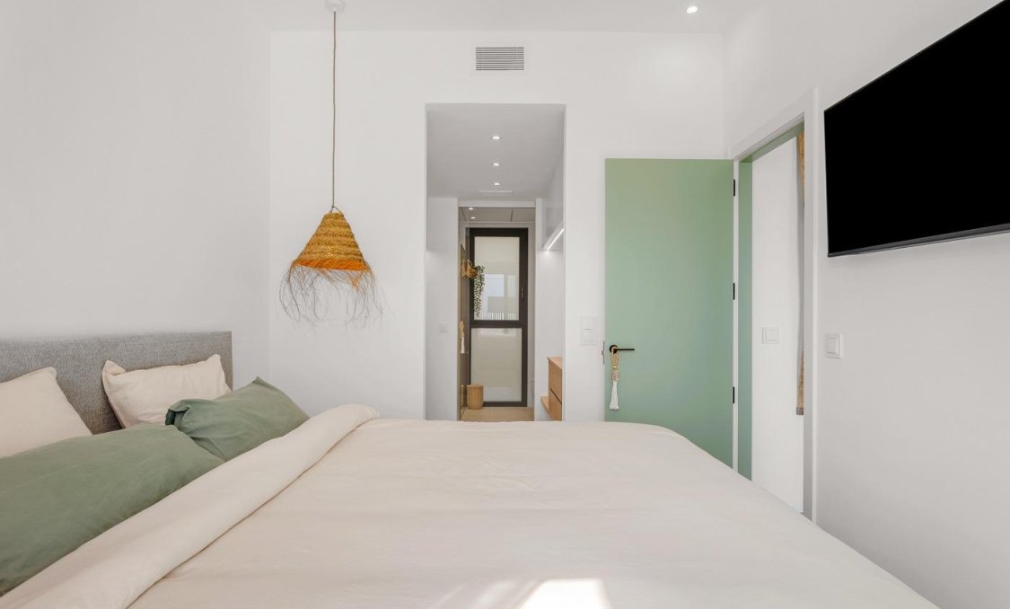 Nowy budynek - town house -
