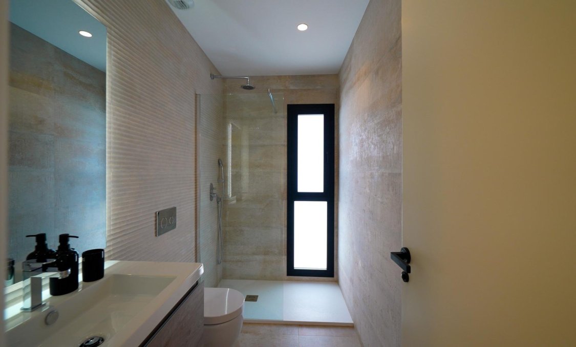 Obra nueva - villa -
