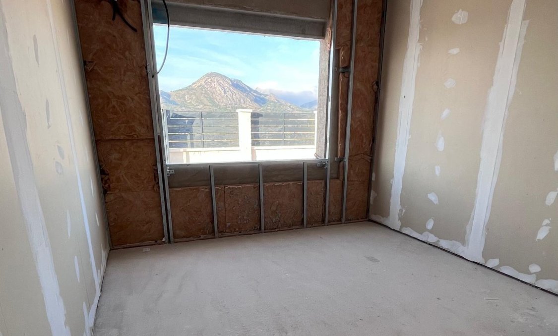 Obra nueva - villa -
