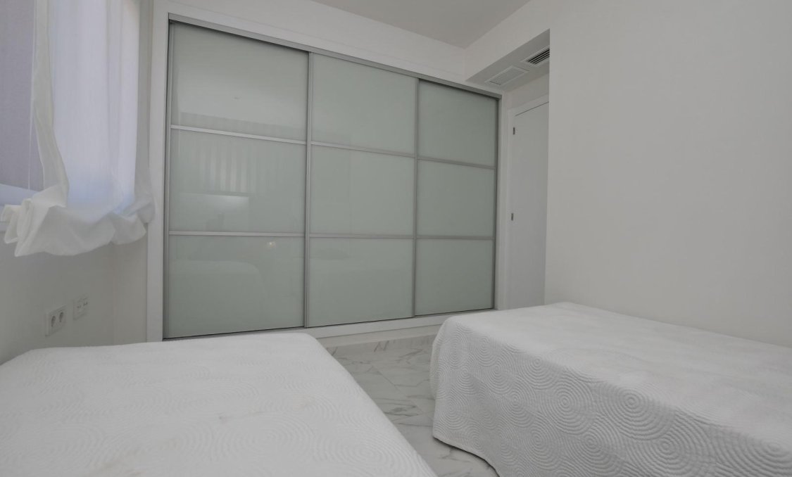 Obra nueva - Bungalow -
