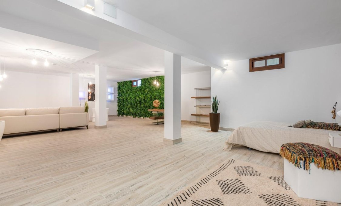 Nowy budynek - villa -
