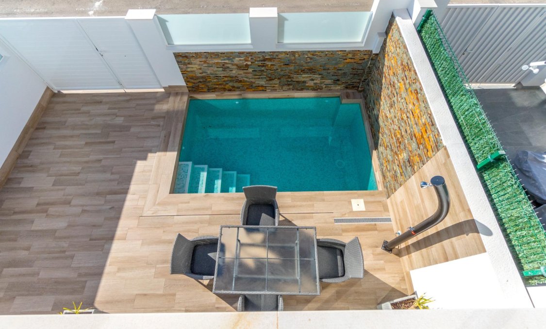 Nowy budynek - villa -
