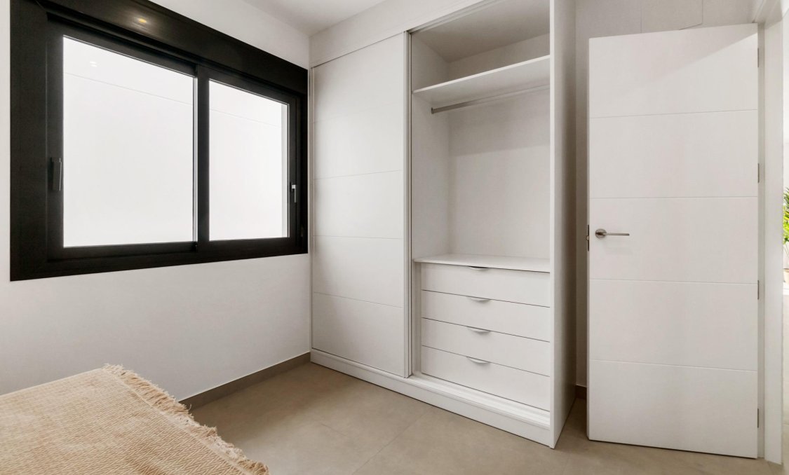 Nowy budynek - villa -
