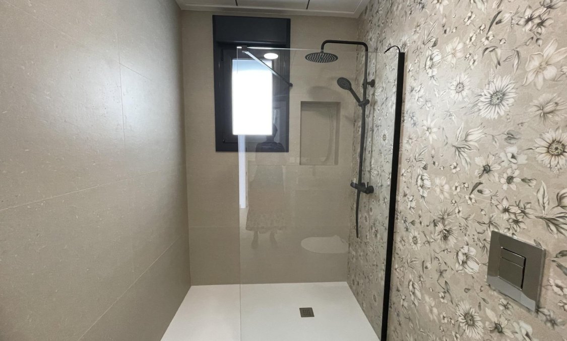 Nowy budynek - villa -
