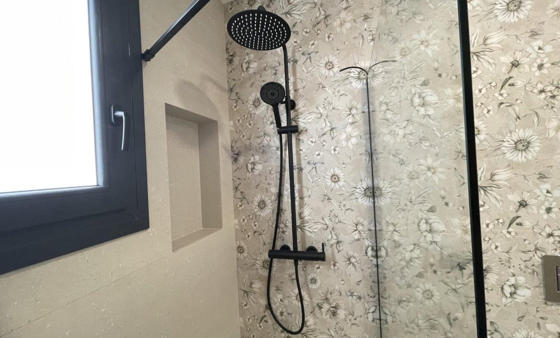 Nowy budynek - villa -
