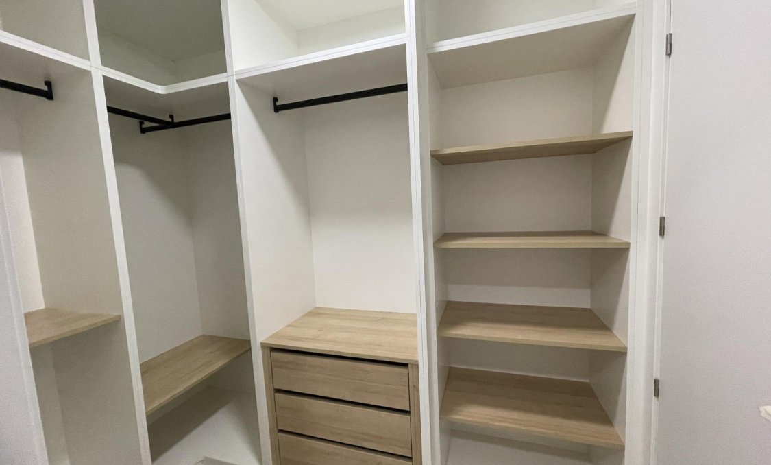 Nowy budynek - villa -
