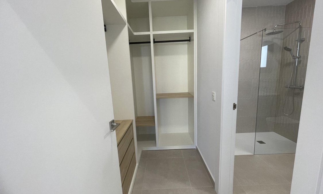 Nowy budynek - villa -
