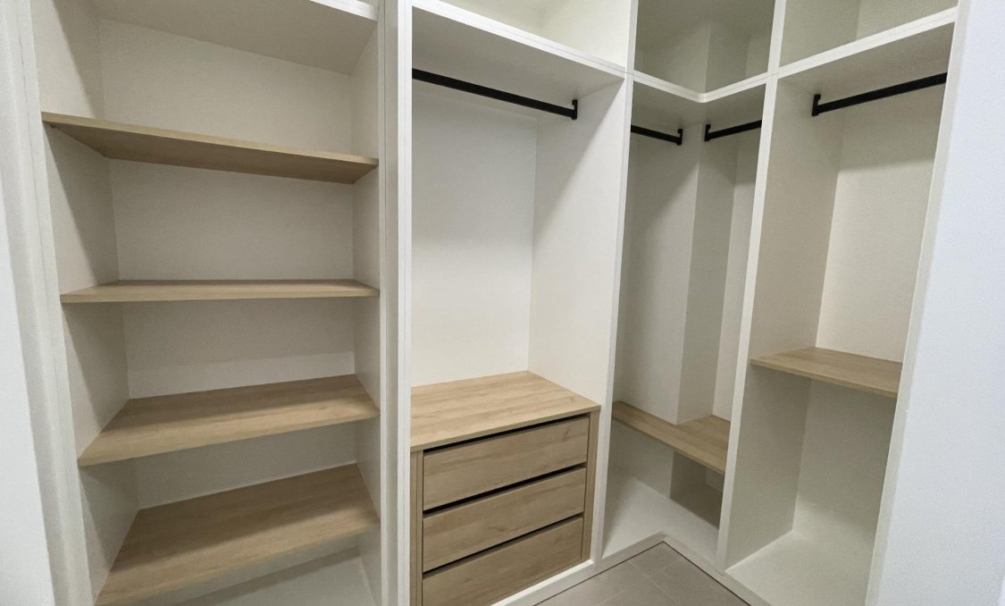 Nowy budynek - villa -
