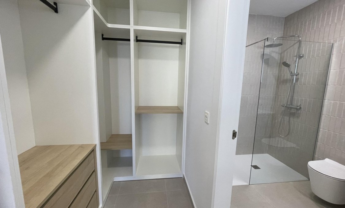 Nowy budynek - villa -
