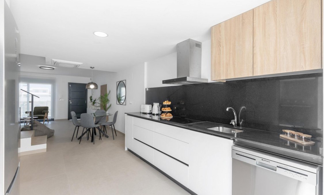 Obra nueva - town house -
