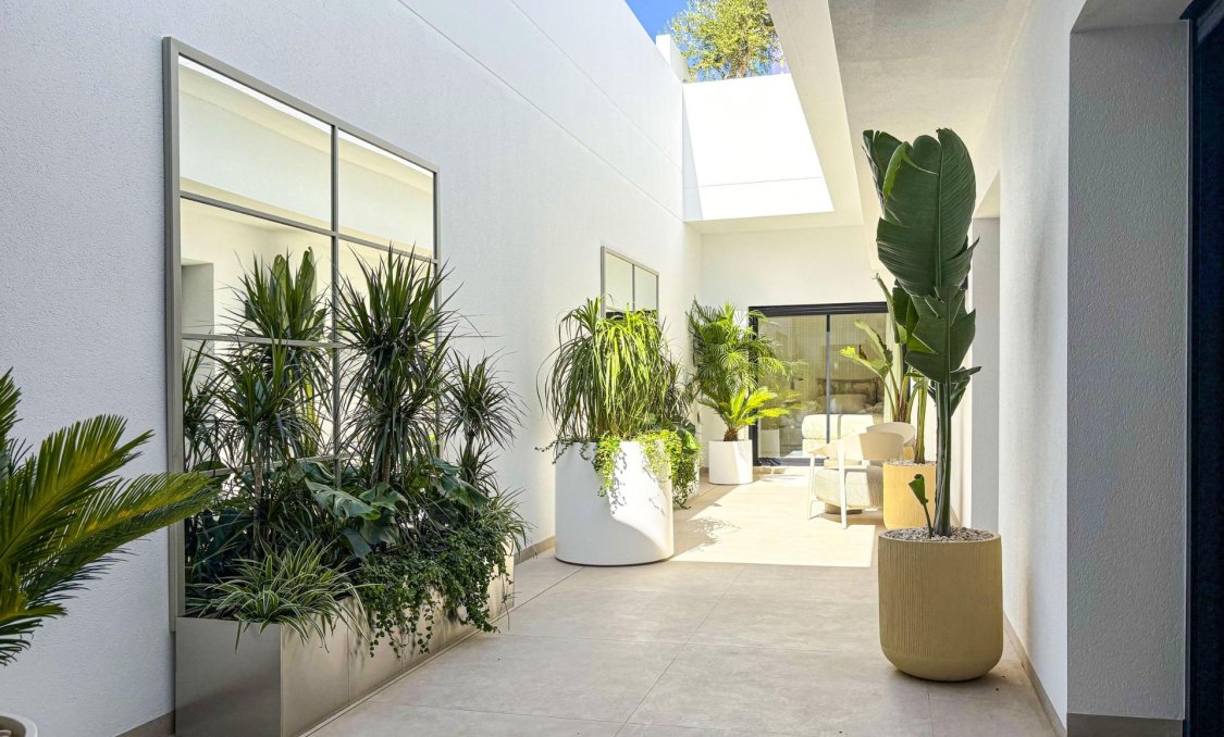 Obra nueva - villa -
